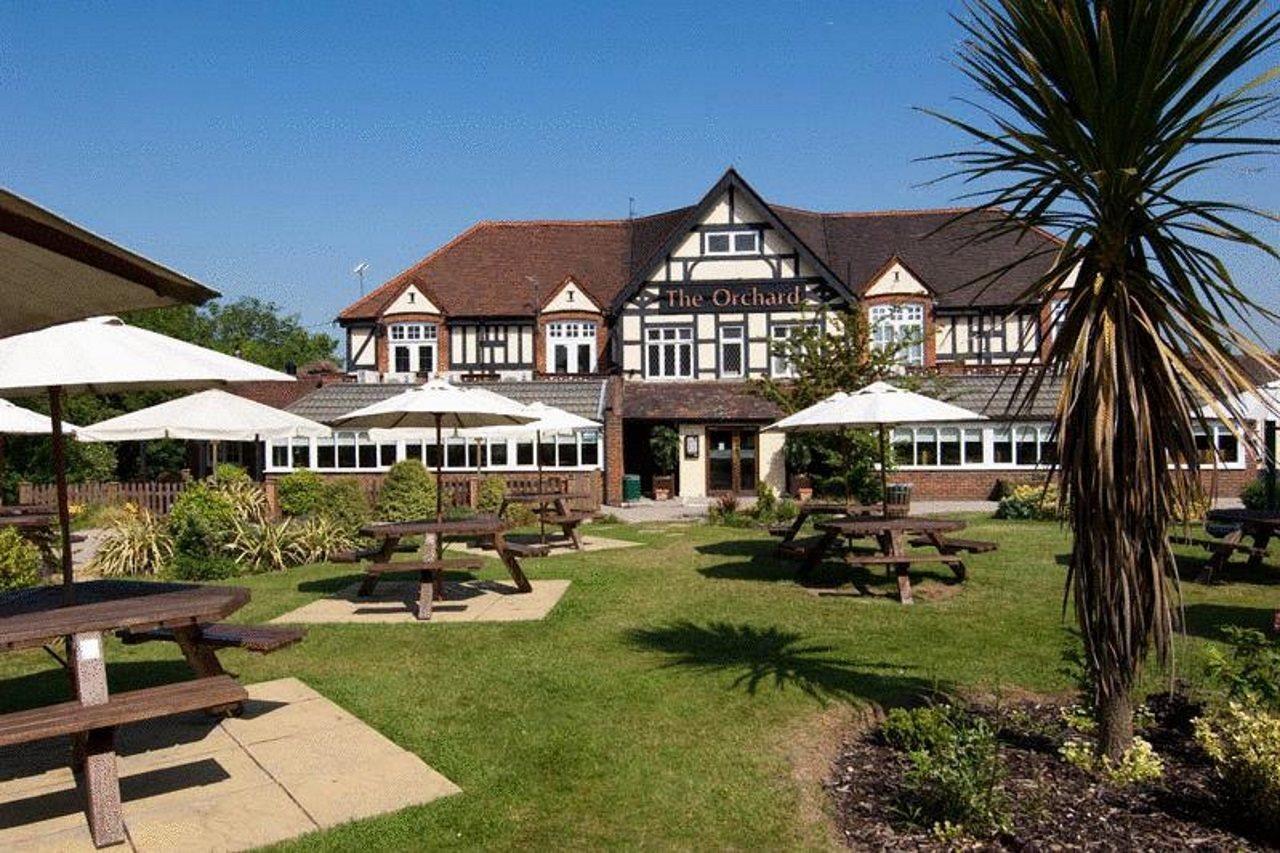 Premier Inn London Ruislip Exterior photo